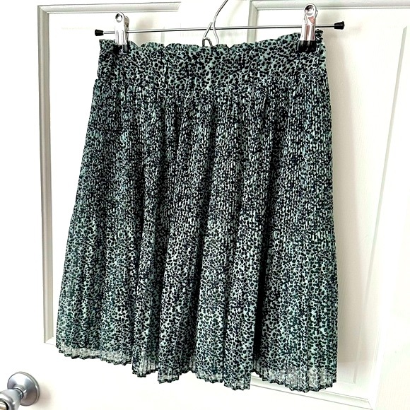 Lili & Lala Speckled Dotted Crinkle Pleated Mini Skater Skirt Size S - Picture 1 of 7